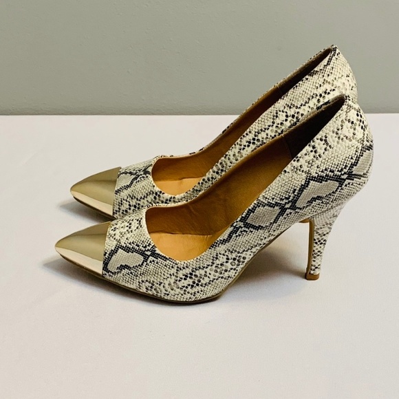 Bucco snakeskin heels - Picture 3 of 3